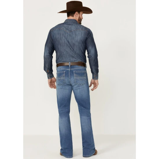 New ???? Cody James Men's Silverton Light Wash Stretch Relaxed Bootcut ???? Jeans Light Medium Wash ???? 3 New ???? Cody James Men's Silverton Light Wash Stretch Relaxed Bootcut ???? Jeans Light Medium Wash ???? - Image 3